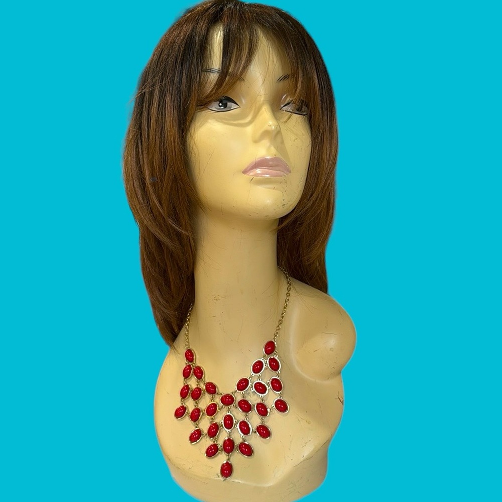 RED‎ BIB STATEMENT NECKLACE